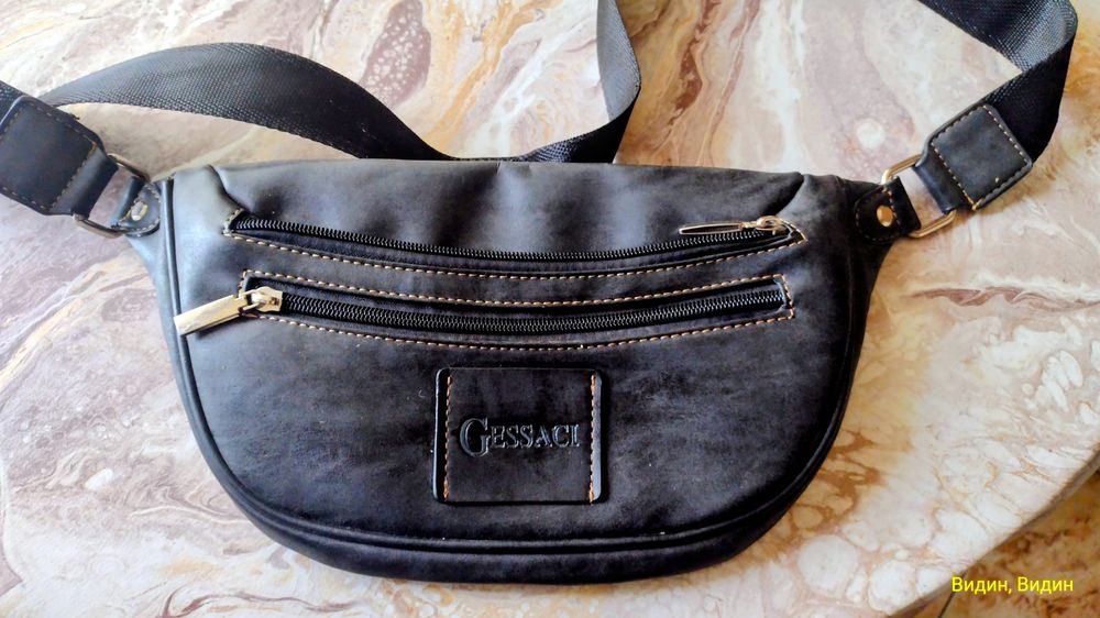 Продавам:кожена чанта"Gessaci"нова.