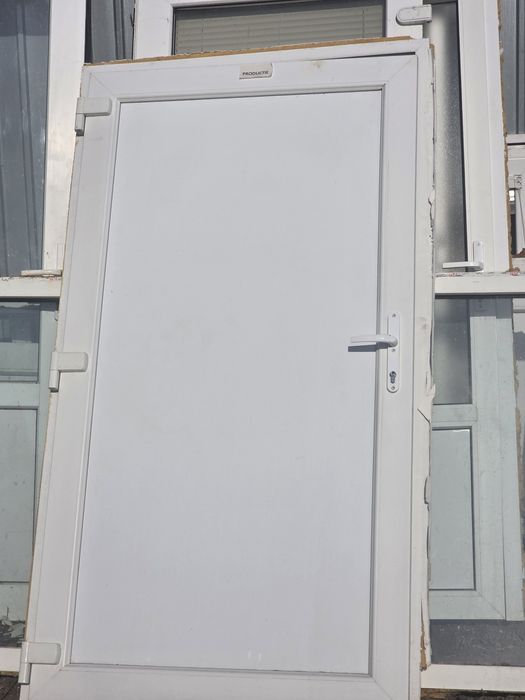 Usa termopan simpla sau duble