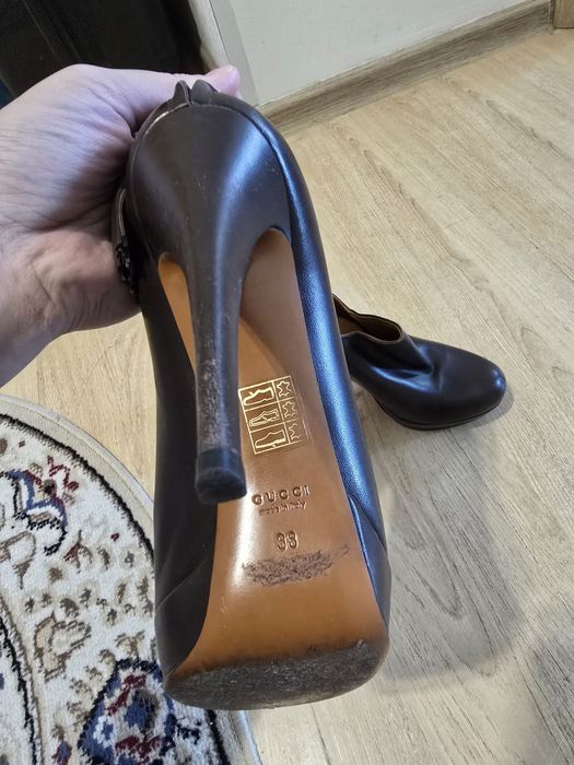 Батильоны на высоком каблуке