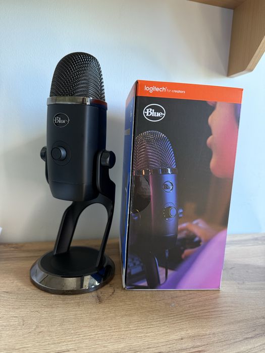 Blue YETI X Професионален микрофон