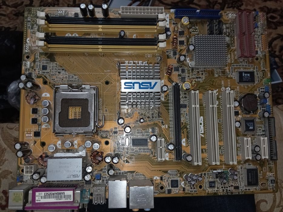 Крмплектующая...