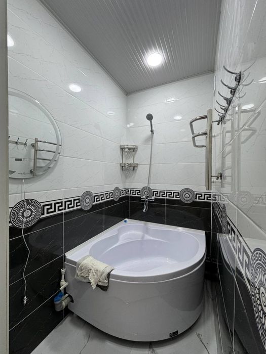 ГУЛЗОР 4/3/5 Евроремонт 90 м2 Бал: 2х6 Ор: Шофайз мост, Қобил текстиль