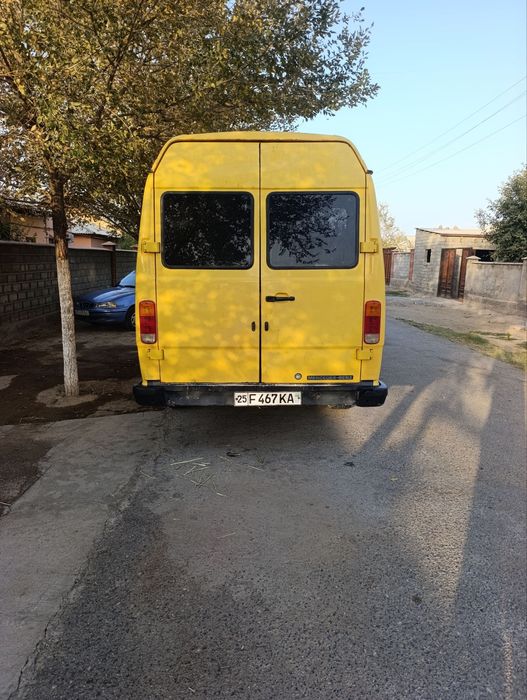 Mersedes benz 1992 yil furgon