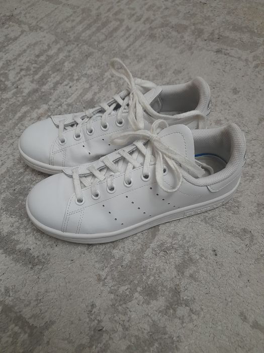 Маратонки ADIDAS