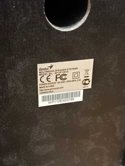 Boxe Genius SP-HF1201A 30W, lemn, Negre, pentru PC, stare foarte buna