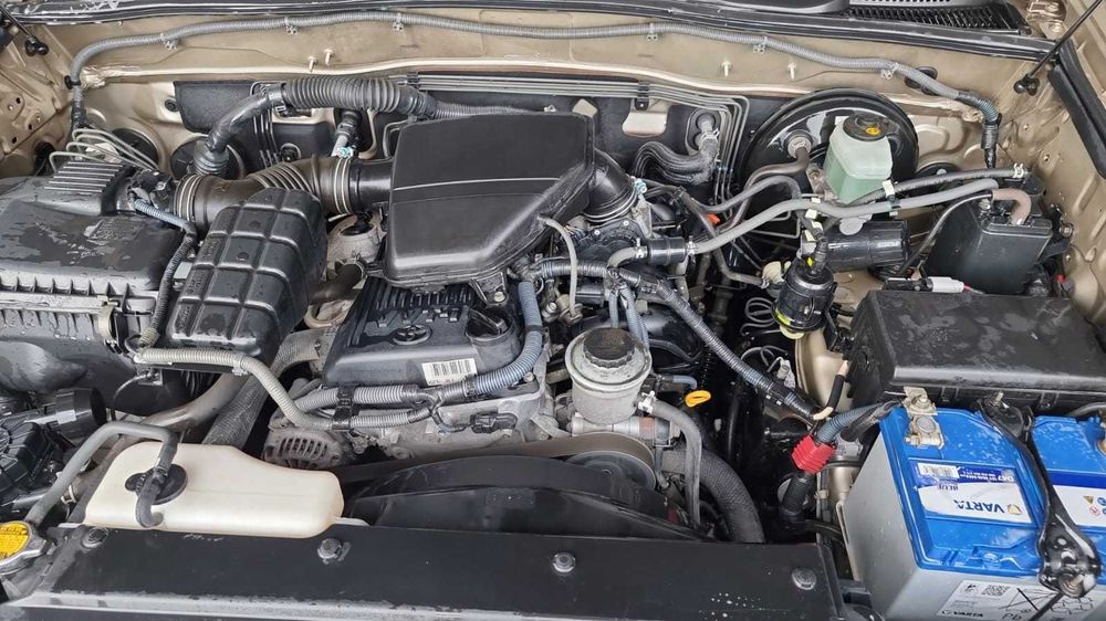 Автомобиль прадо 120
