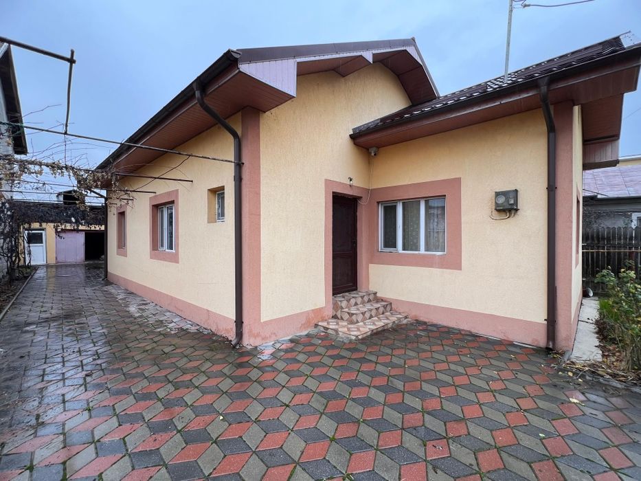 Casa de vanzare in Slatina pe strada Vlad Tepes