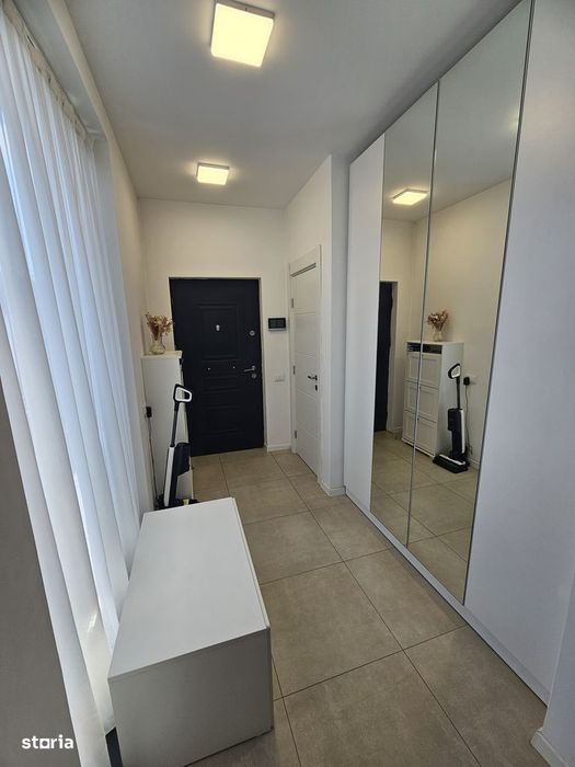Casă 3 camere, parter, 130 mp, curte 300 mp, mobilată, utilată