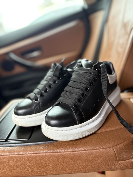 Adidași Alexander McQueen – originali