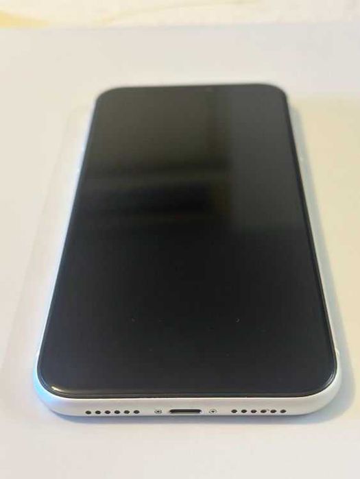 iphone 11 alb 128GB