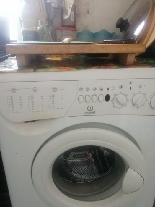 Продам плату управления от стиральной машины индезит w105tx