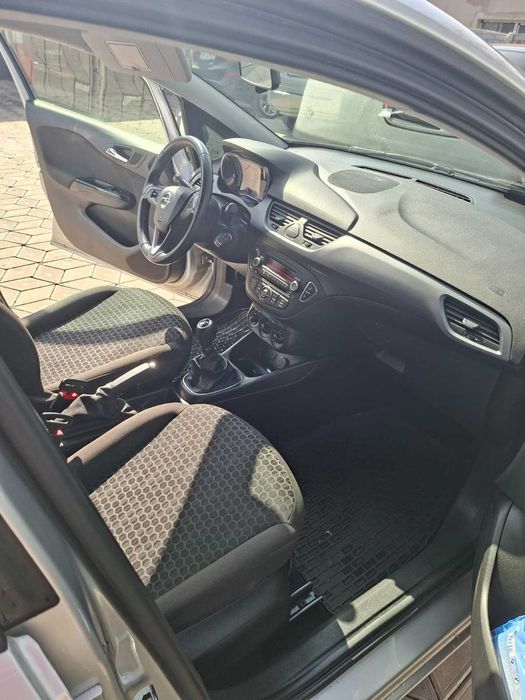 Proprietar Vand Opel CORSA ca noua An 2019 Euro 6  32000km! ca noua.