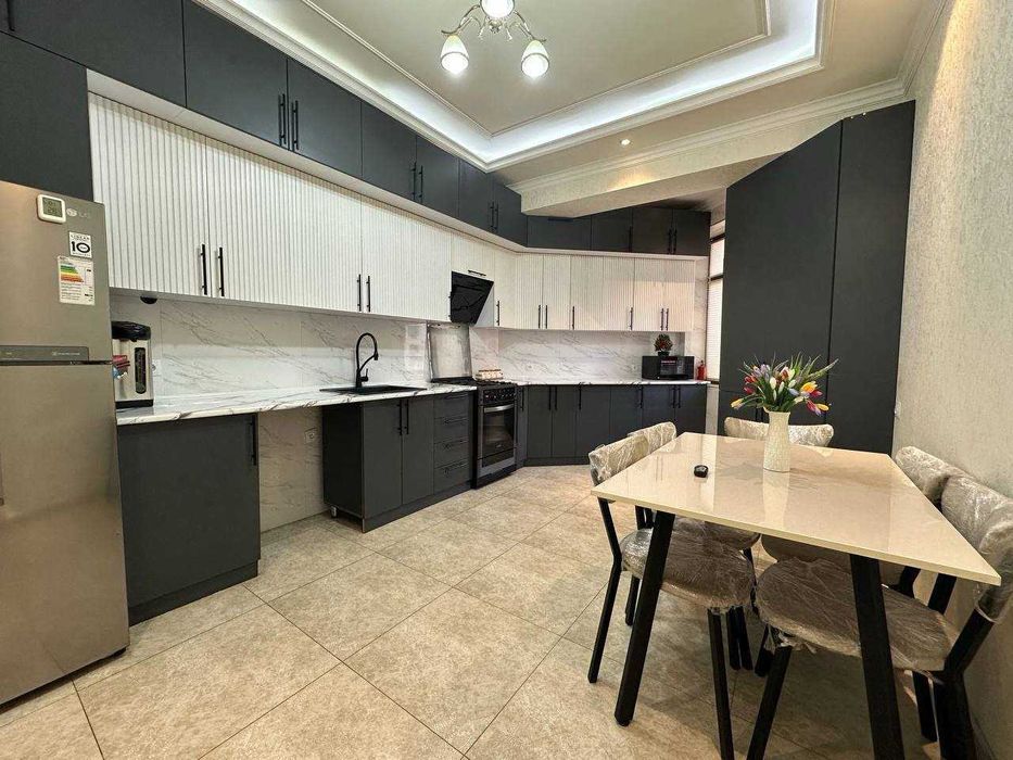 Ориентер: Глинка 8 раддом
Новостройка: Застройщик
DREAM HOUS