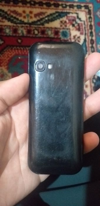 Arzon telfonlar suvtekinga