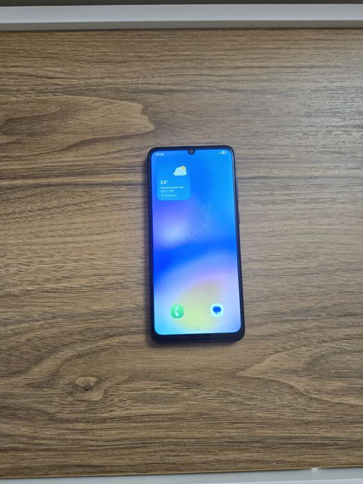 Продам телефон Samsung A05