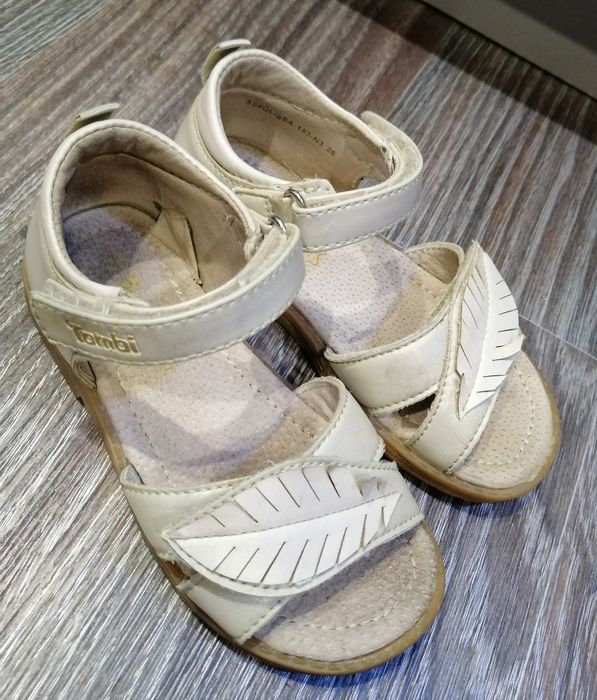 Сандалики для девочки