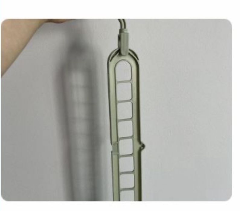 Многоуровневая каскадная вешалка