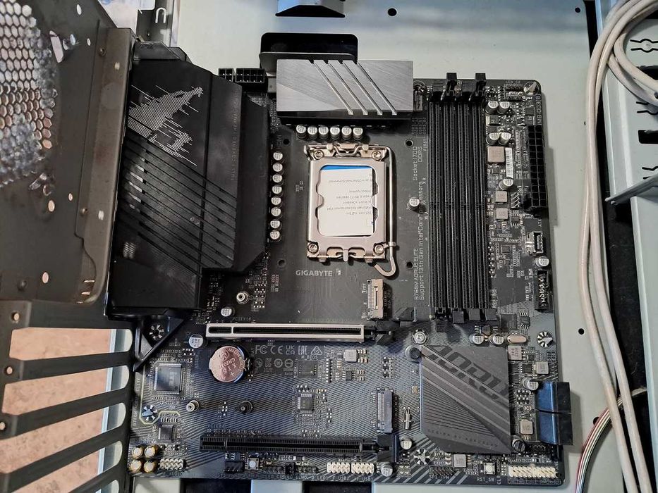 материнская плата S-1700 DDR5 или обмен