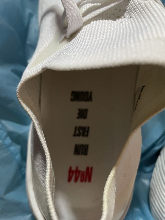 Asidasi usori super mega ieftini marime 44