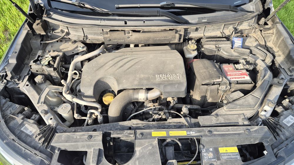 Vand Renault Koleos 4x4 varianta Full (Initiale Paris)