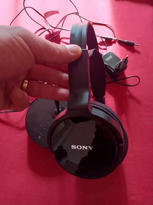 Căști Sony conectare wireless