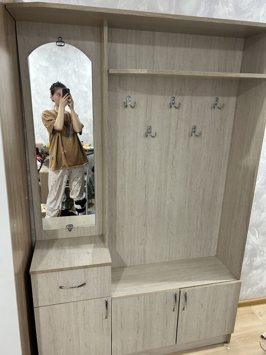 Шкафчик, прихожная