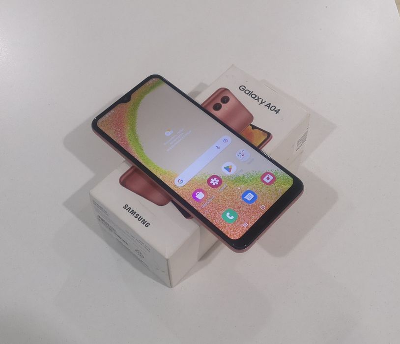 SAMSUNG A04  4/64Gb