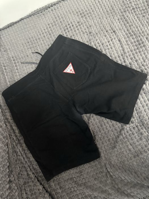 Къси панталони Guess