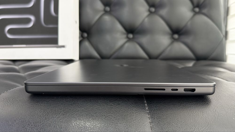 Apple Macbook Pro M4 Max 2024 в идеальном состонии