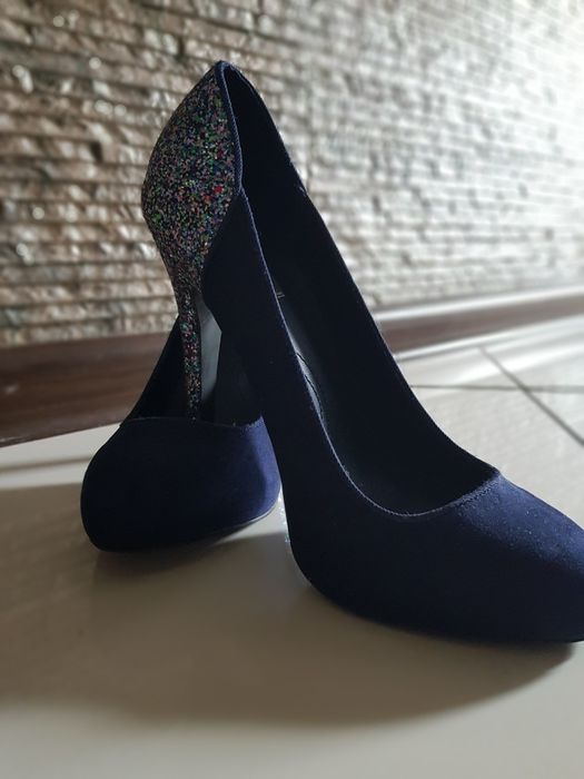 Обувки на ток Zara