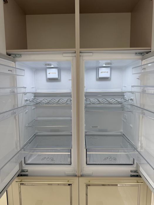 Продам Холодильники Smeg