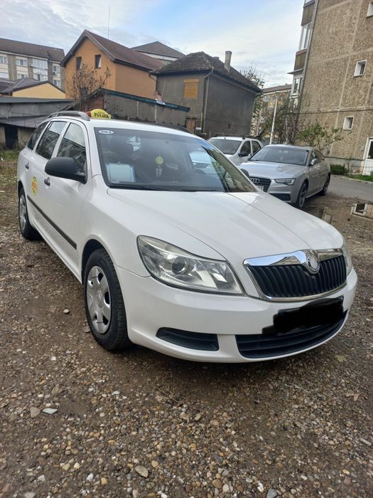Bulina taxi sub cupola fulger