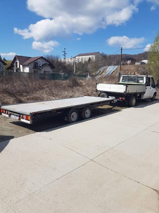 De inchiriat mini escavator 2,7 t de vânzare.