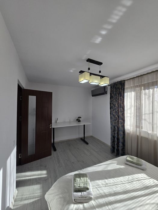 Apartament 3 camere etaj 1