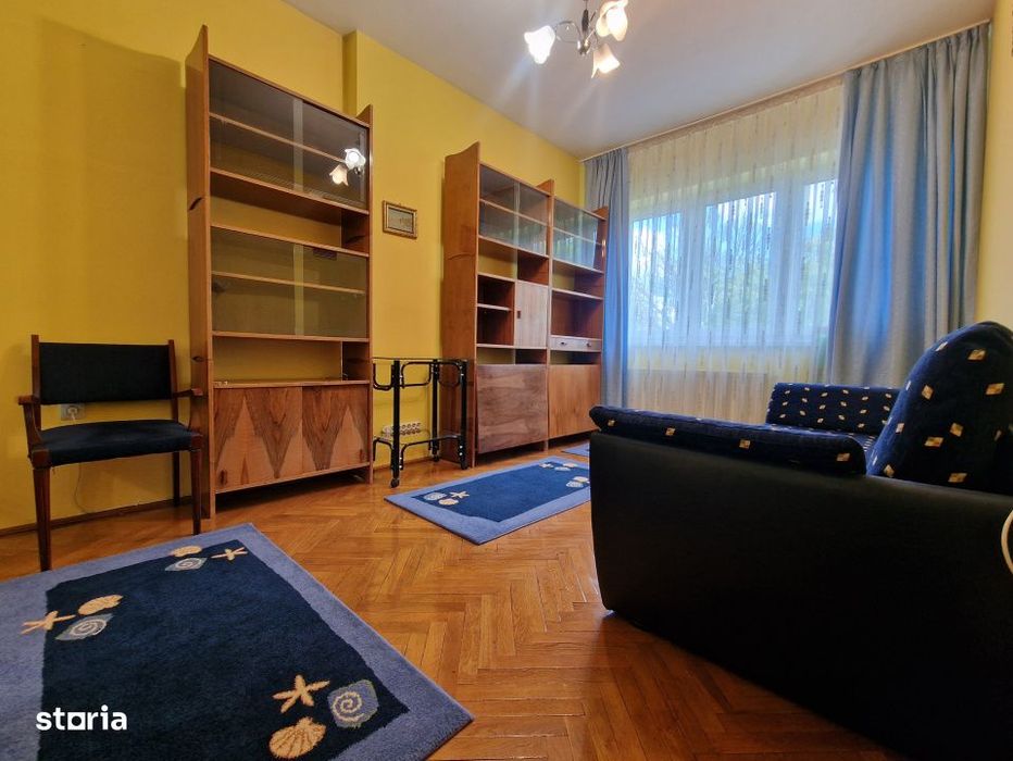 Apartament 3 camere | Decomandat | La cheie | Centru | Zona UMF!
