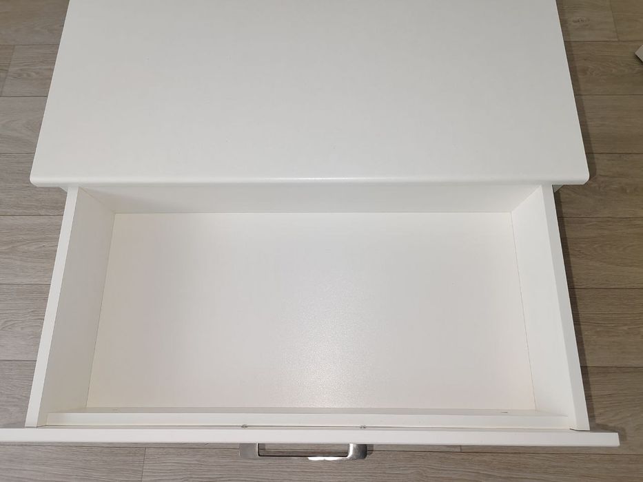 Тумбочка Тумбочка