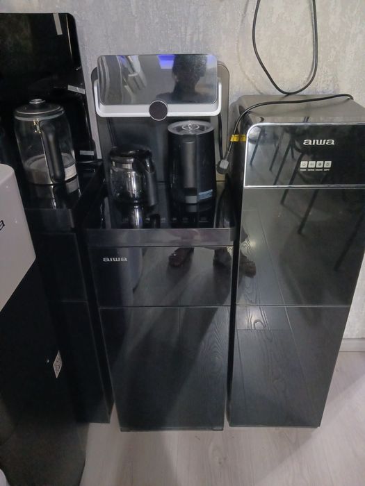 Продаётся новый кулер для воды AIWA B9