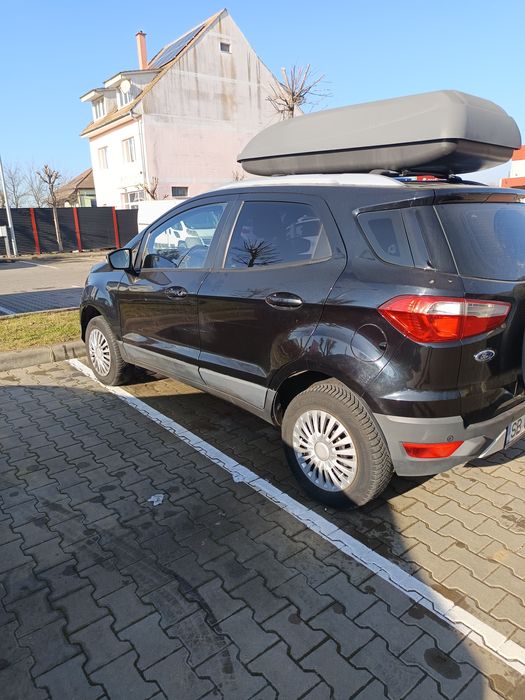 Vând Ford EcoSport