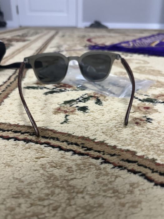 Новык солнцезащитные очки