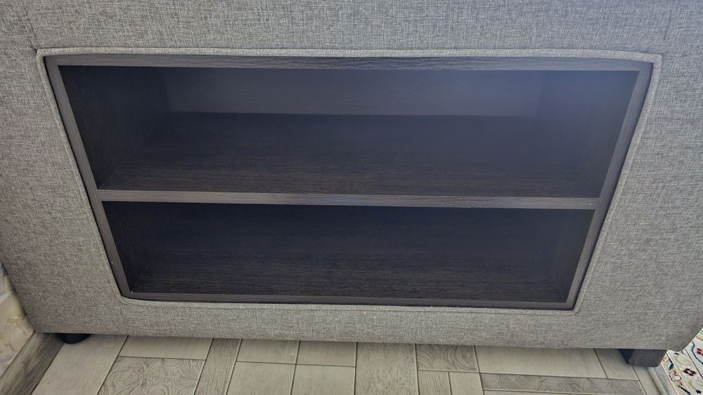 Угловой  раскладной диван ..