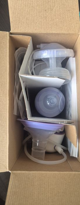 Pompă de sân electrică Lansinoh Compact – ca nouă, folosită de 2 ori