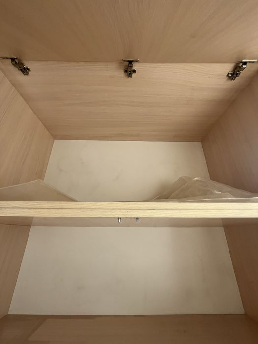 СРОЧНО!продается шкаф