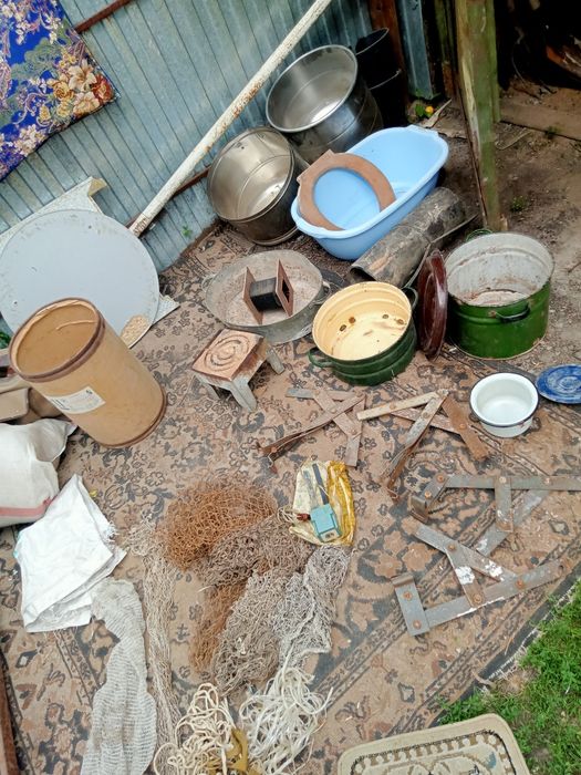 Продам разные принадлежности для дачи и быта
