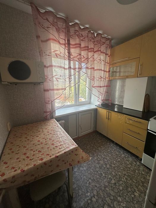 1 комн. ЦУМ. . Водонагреватель