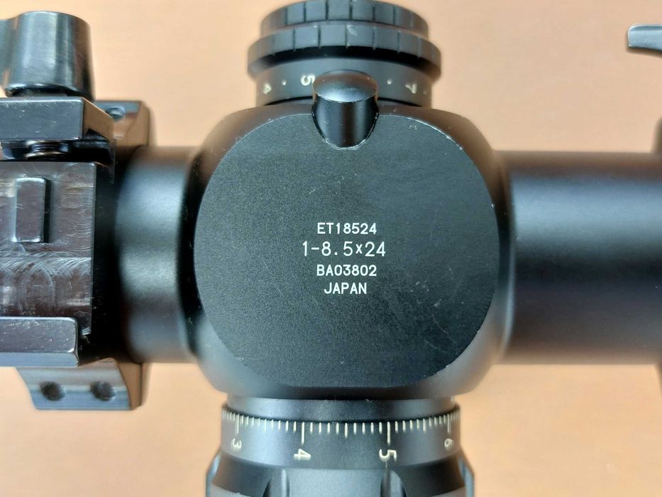 Bushnell с увеличение от 1-8.5 x 24 SMRS 34mm III. скала BTR-2 FFP