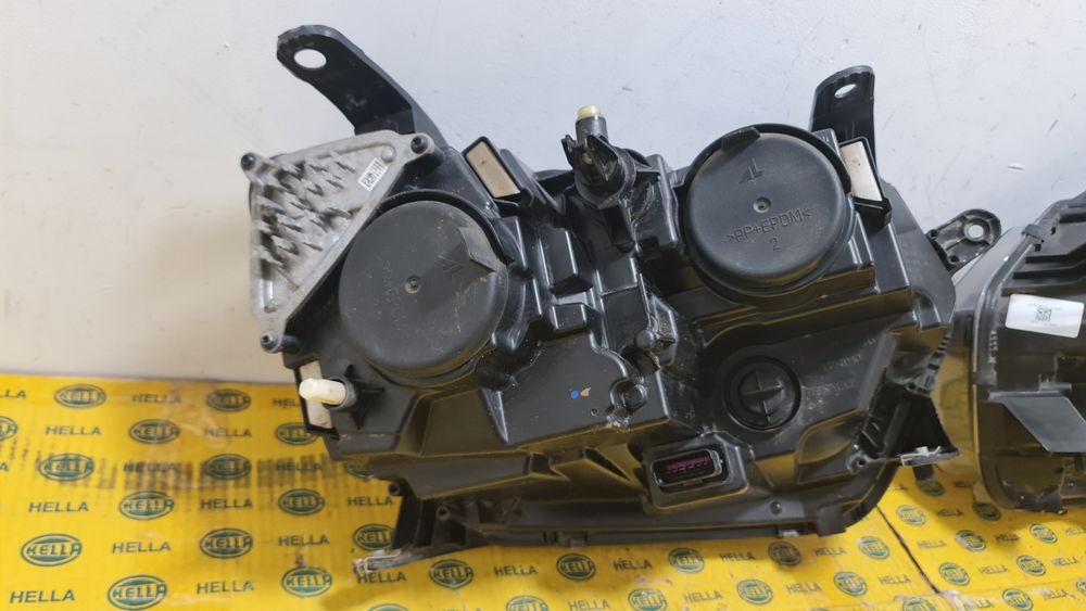 Far faruri halogen led drl Dacia Duster 2 facelift