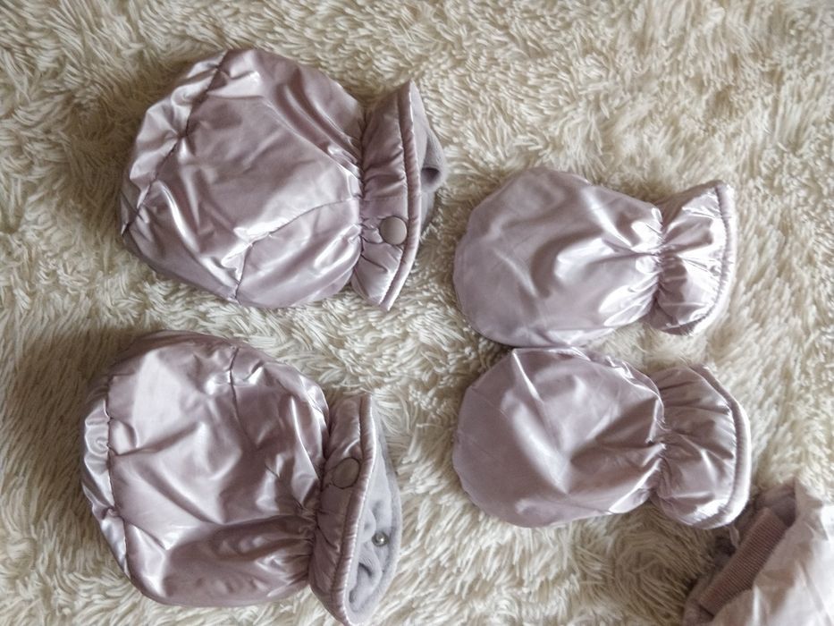 Зимний комбинезон для девочки