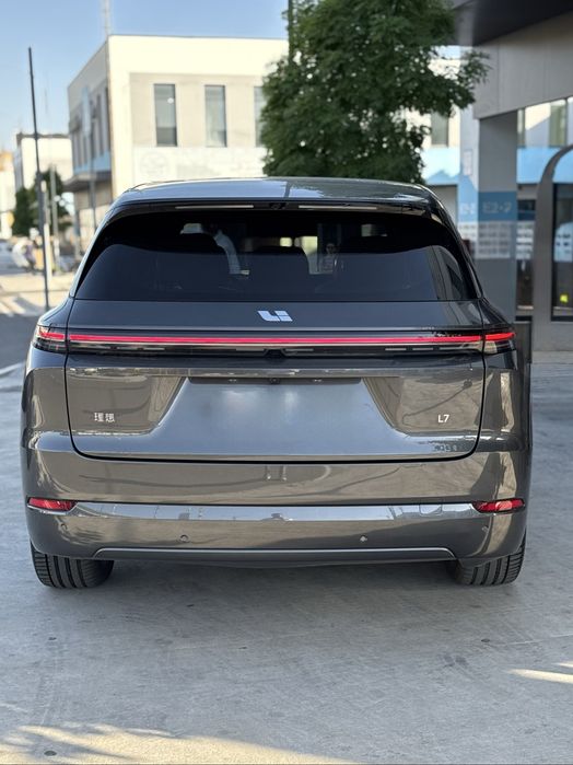 Lixiang L7 Ultra 2025