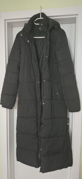Geaca neagra lunga marimea 36/38