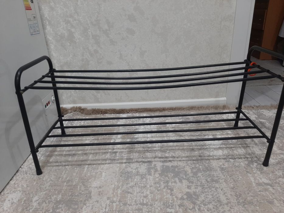 Продаю обувница СССР